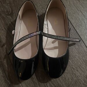 The Children's Place Black Patent Mary Jane Dress Shoes with Rhinestone Strap